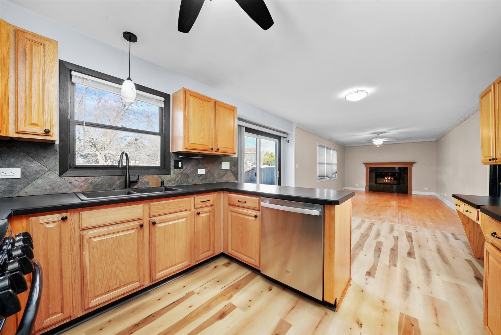 Undisclosed Address Gurnee, IL 60031 - Photo 11 of 30