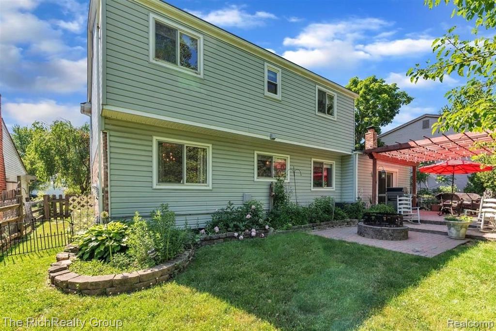 1701 Walnut Ridge Circle Canton, MI 48187 - Photo 28 of 32 Gallery Image 28