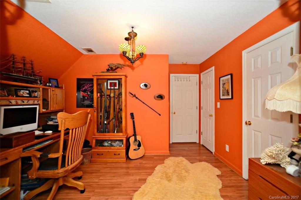 157 Red Rile Trail Sylva, NC 28779 - Photo 12 of 20 Gallery Image 12