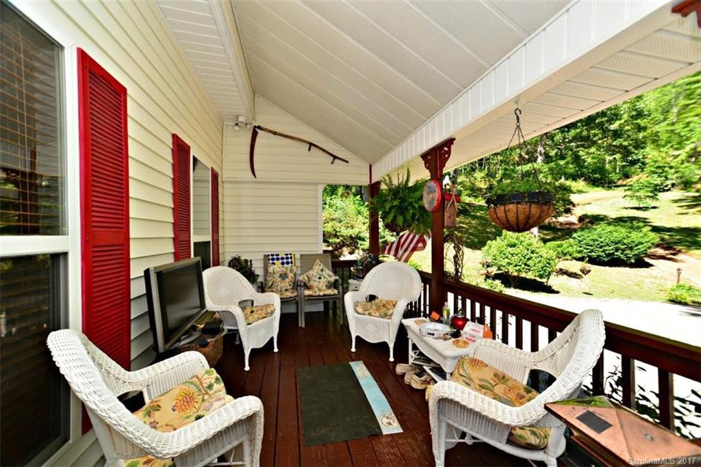 157 Red Rile Trail Sylva, NC 28779 - Photo 15 of 20 Gallery Image 15