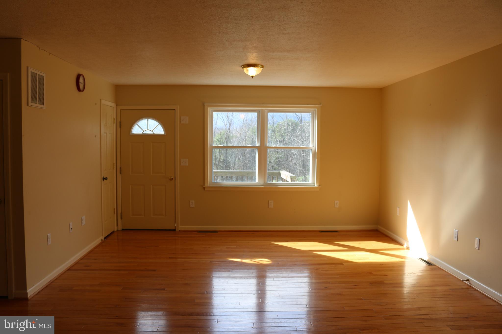 156 Squirrel Den Road Maysville, WV 26833 - Photo 16 of 41