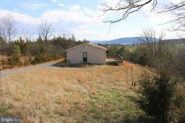 $215,000 | 156 Squirrel Den Road, Maysville, WV 26833