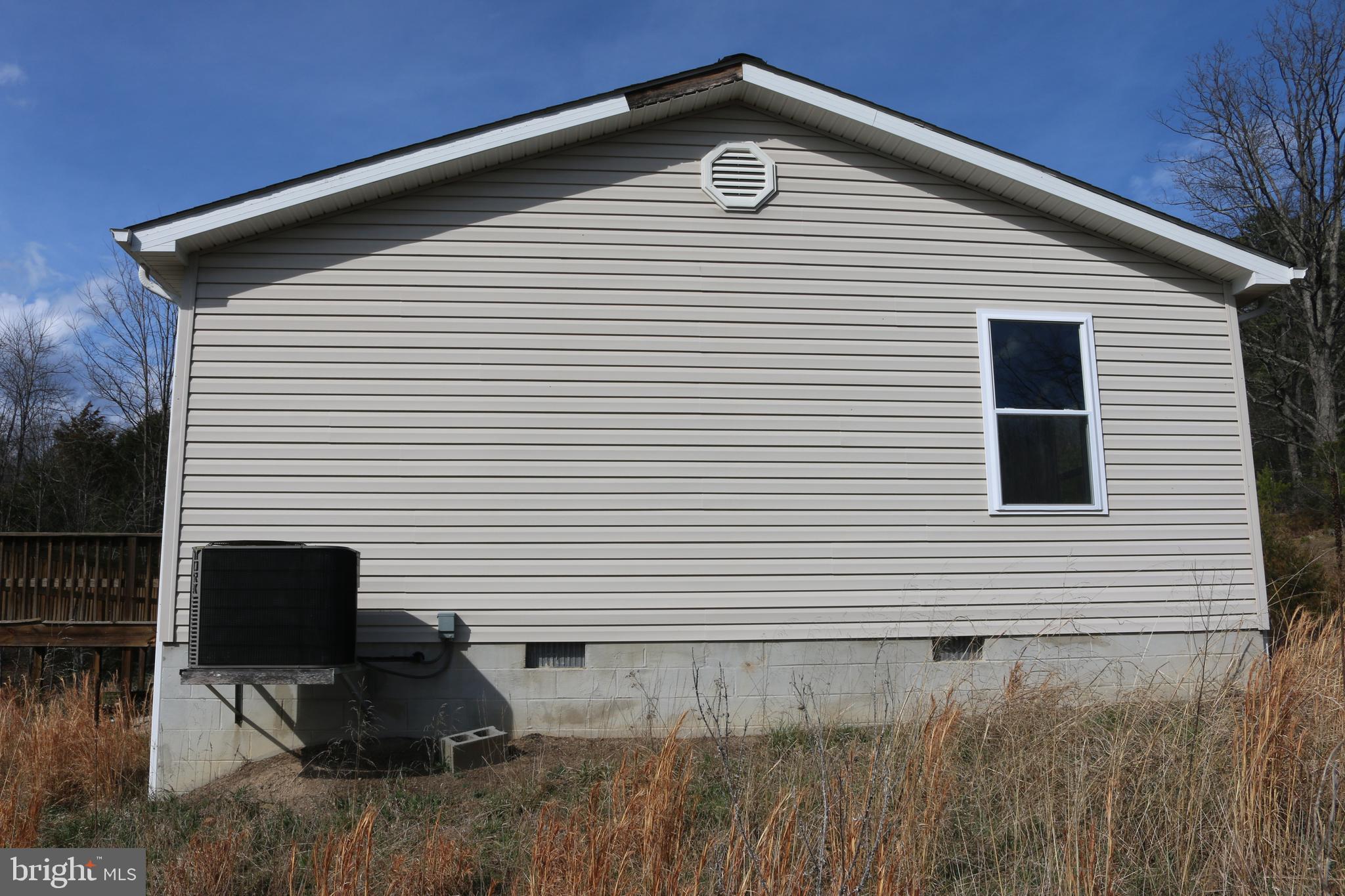 156 Squirrel Den Road Maysville, WV 26833 - Photo 10 of 41