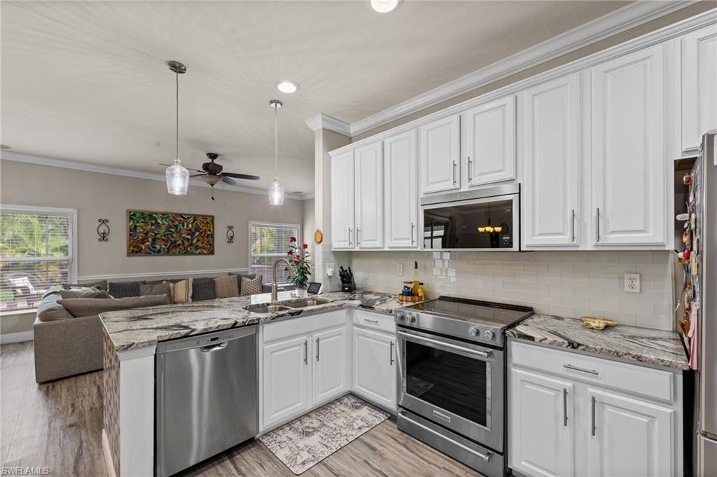 8935 Falcon Pointe Loop Fort Myers, FL 33912 - Photo 11 of 50