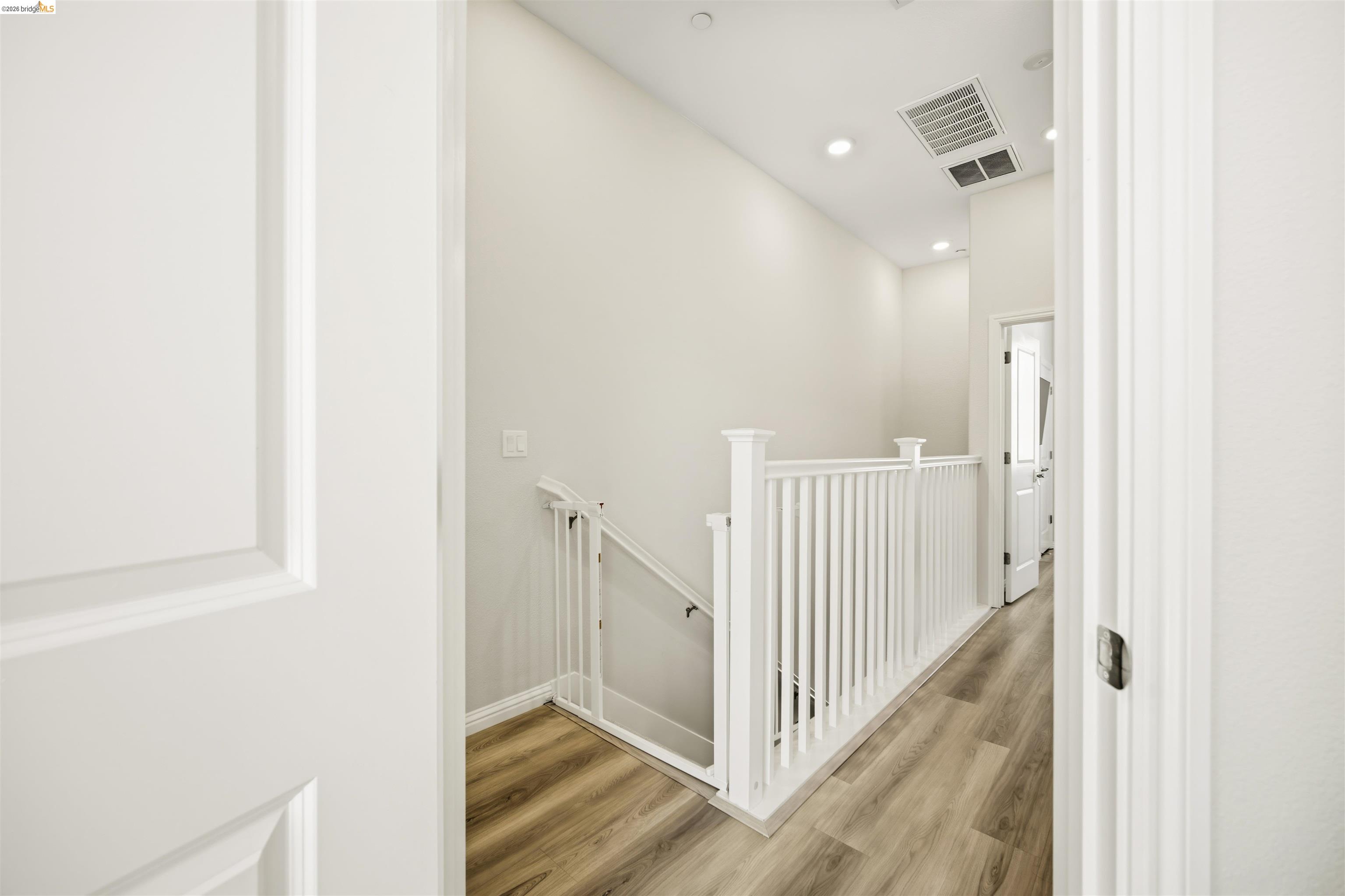 2829 Tradewind Court Alameda, CA 94501 - Photo 17 of 29