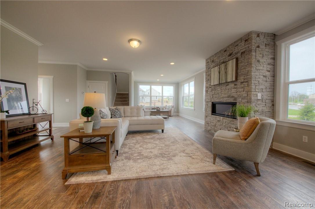 2475 Walnut View Drive Howell, MI 48855 - Photo 8 of 62 930A9073_4_5.jpg