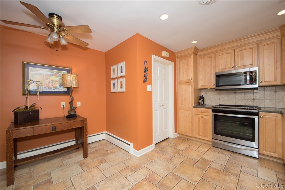 8802 Watlington Road Henrico, VA 23229 - Photo 8 of 36 Gallery Image 8