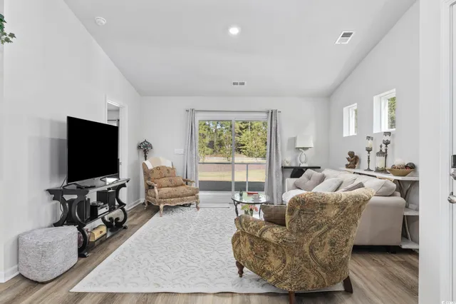 $279,499 | 709 Eastridge Drive, Conway, SC 29526