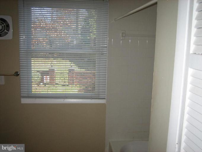 13203 May Court Silver Spring, MD 20906 - Photo 15 of 23 Bath #2