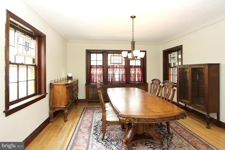 4342 River Road Northwest Washington, DC 20016 - Photo 9 of 27 Dining Room