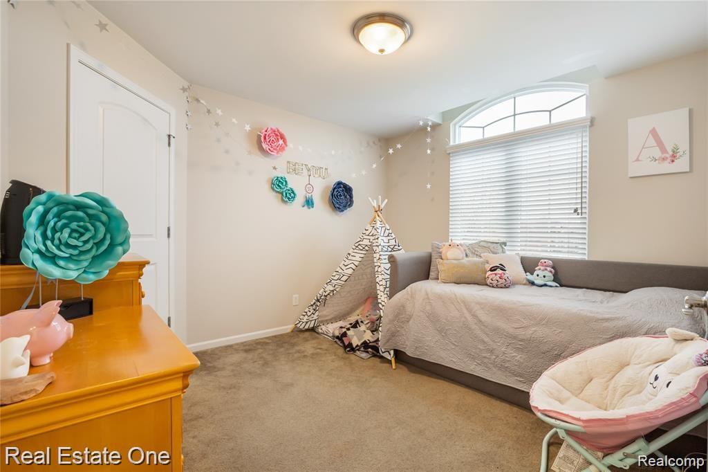 3763 Hogan Circle Rochester Hills, MI 48307 - Photo 32 of 38