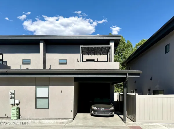 a house view with a sink