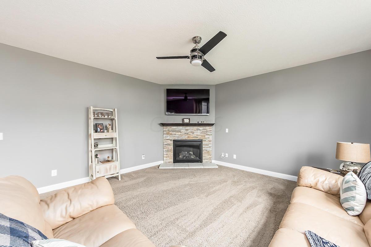 657 Eagle Walk Road Delaware, OH 43015 - Photo 17 of 60