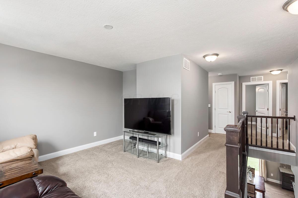 657 Eagle Walk Road Delaware, OH 43015 - Photo 20 of 60