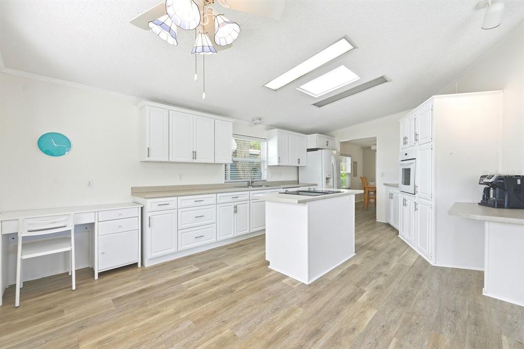 304 Portside Lane Edgewater, FL 32141 - Photo 32 of 70