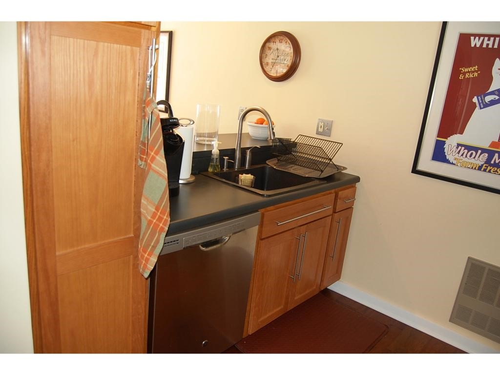 402 High Point Drive, Unit 402 Stratton, VT 05155 - Photo 5 of 8 Gallery Image 5