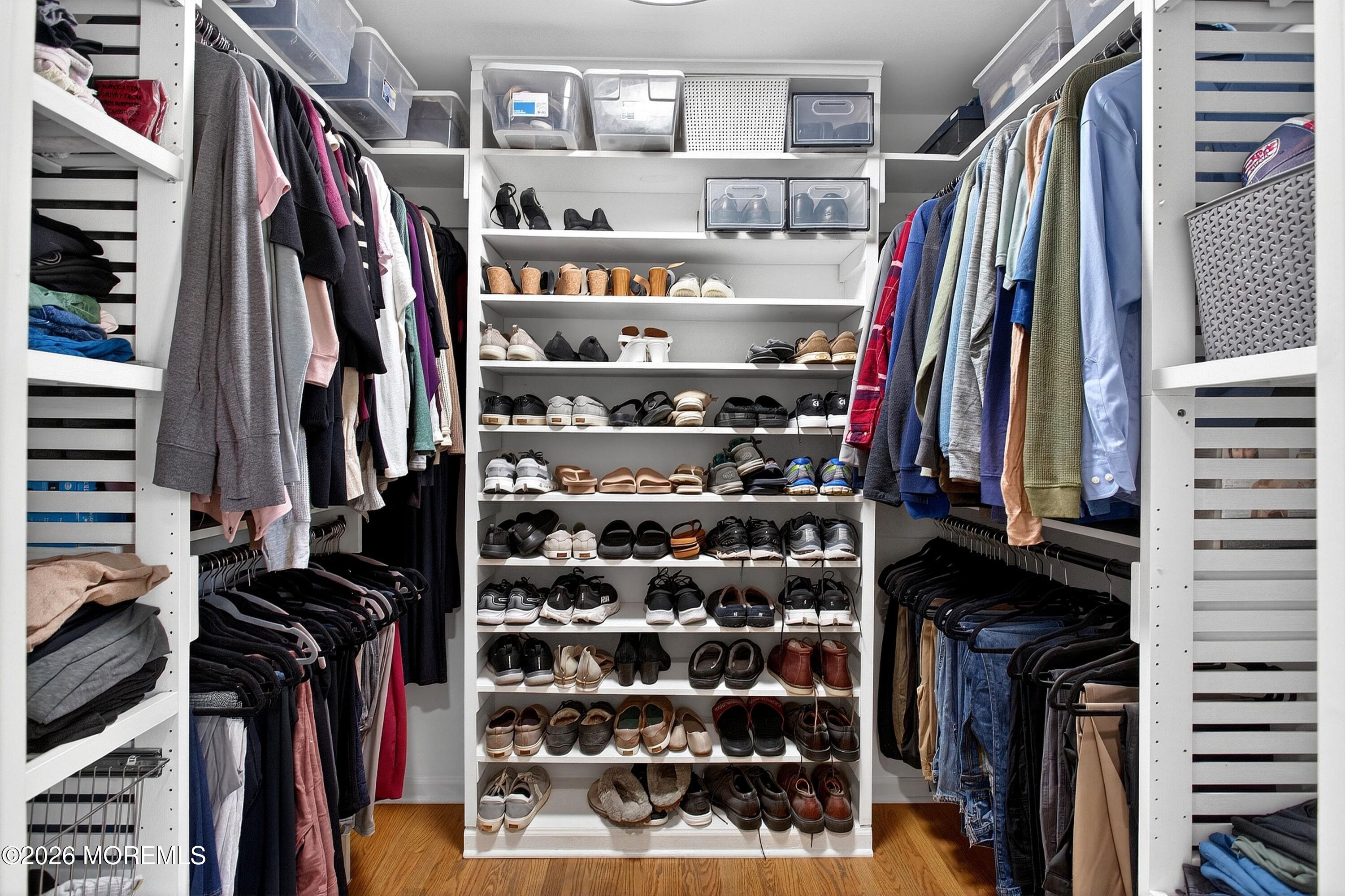 53 Heron Road Middletown, NJ 07748 - Photo 17 of 33 Walk-in Closet