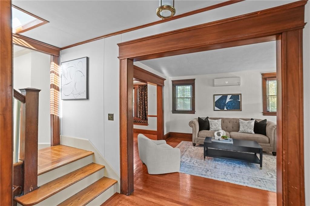 36 Mt Hope Avenue Providence, RI 02906 - Photo 11 of 46