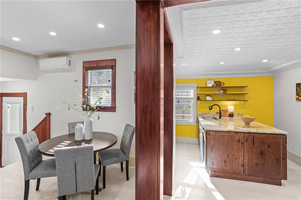 36 Mt Hope Avenue Providence, RI 02906 - Photo 19 of 46