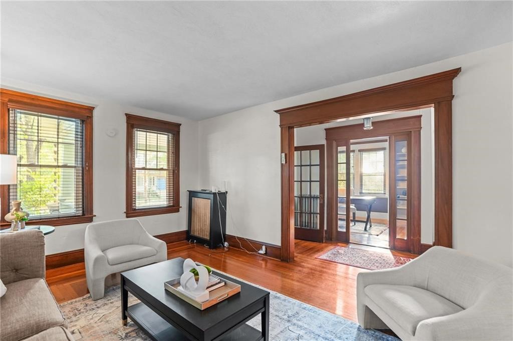 36 Mt Hope Avenue Providence, RI 02906 - Photo 8 of 46