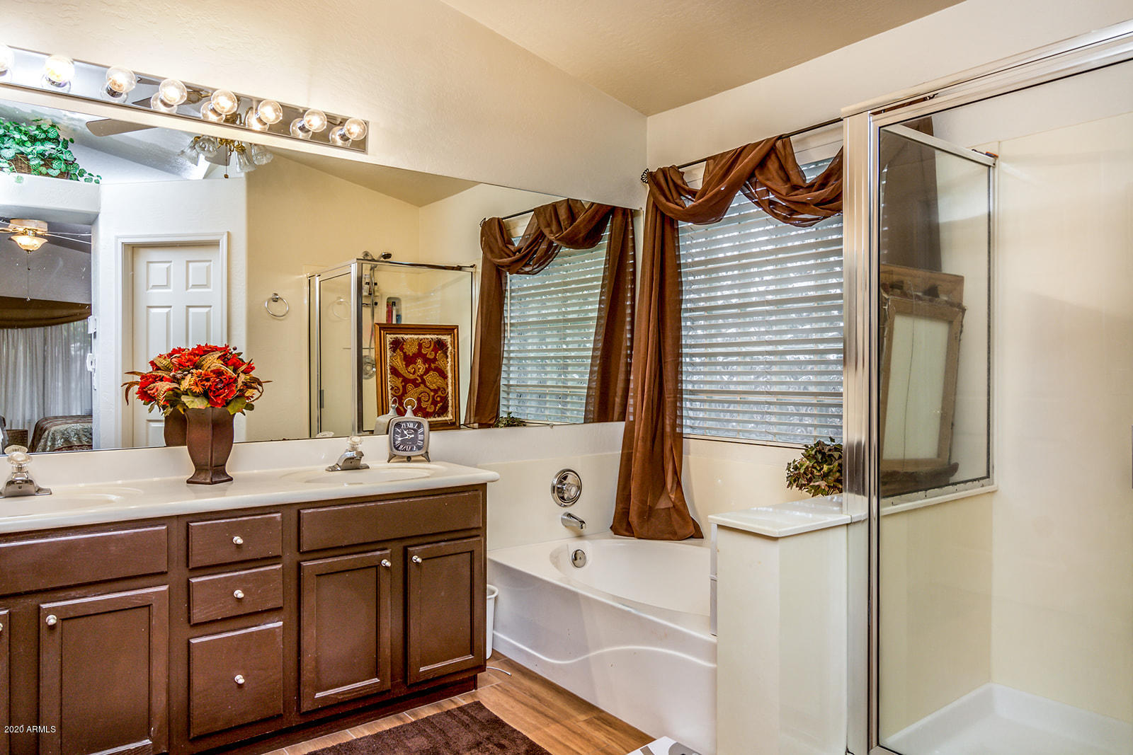 1809 East Rawhide Street Gilbert, AZ 85296 - Photo 23 of 38 1809-E-Rawhide-Street-26