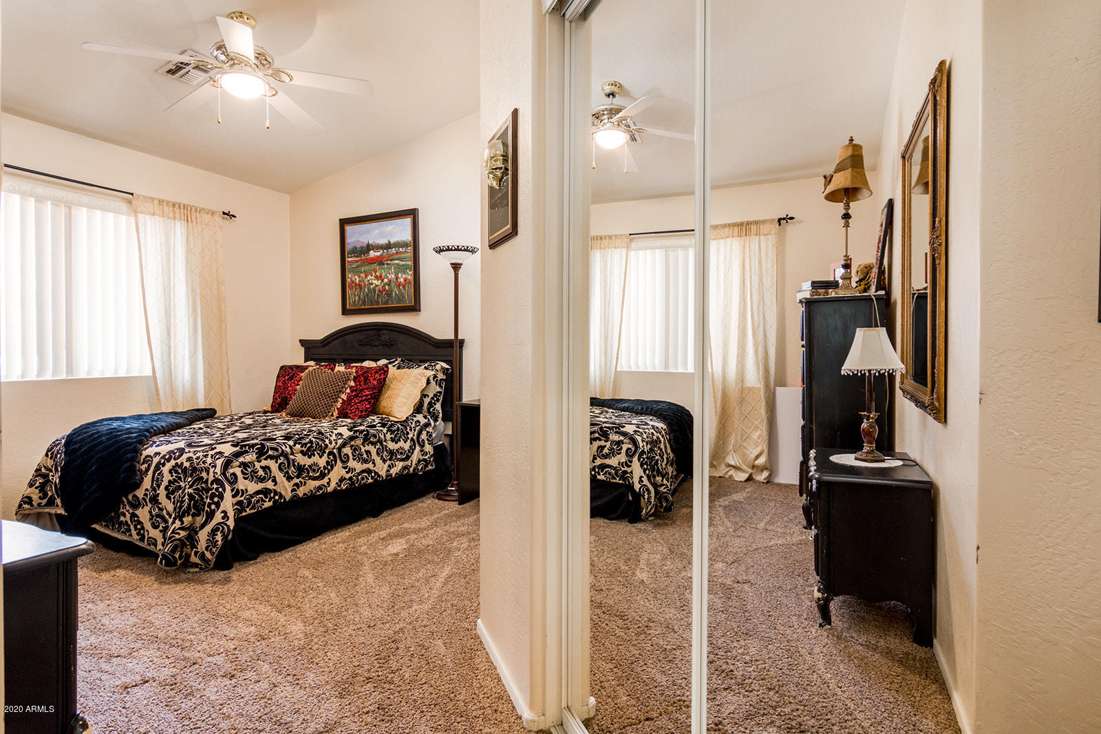 1809 East Rawhide Street Gilbert, AZ 85296 - Photo 28 of 38 1809-E-Rawhide-Street-31