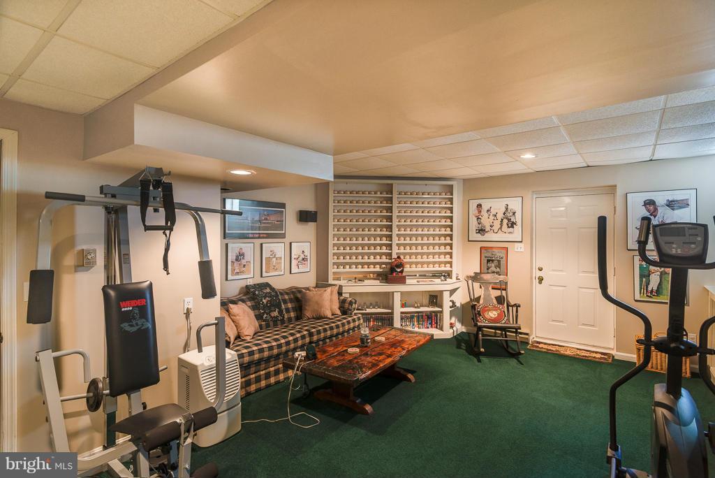 1950 Cedar Road Pasadena, MD 21122 - Photo 22 of 30 Basement