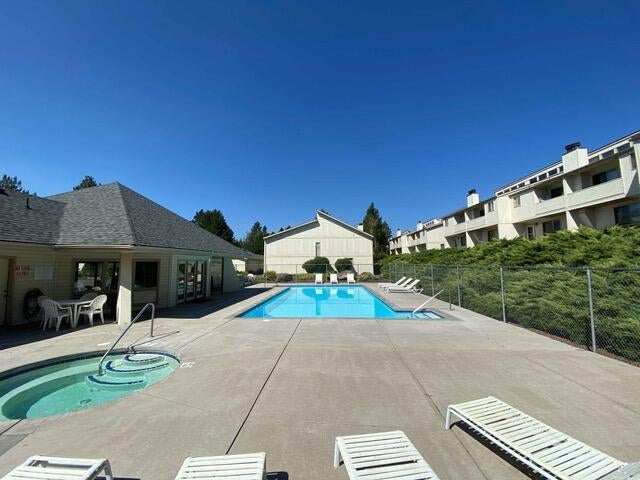 1050 Northeast Butler Market Road, Unit 9 Bend, OR 97701 - Photo 25 of 28 25