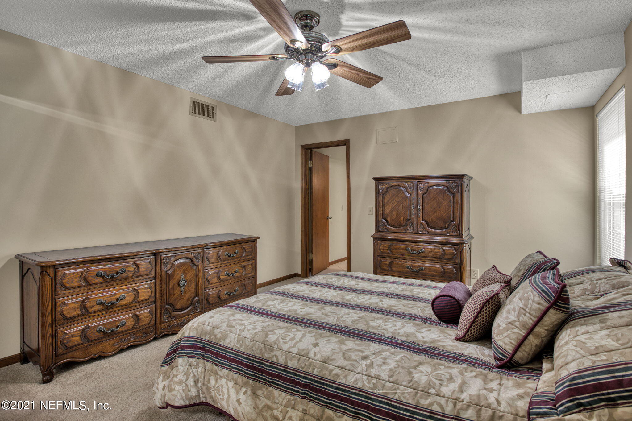 124 Drake Road St. Augustine, FL 32086 - Photo 11 of 26 web_124 Drake Rd_656A9953 (1)