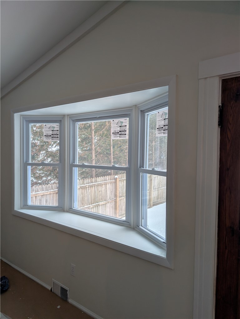48 Arbordale Avenue Rochester, NY 14610 - Photo 11 of 14 Bay Window
