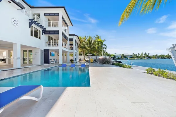 $4,300,000 | 16745 Tamarind Road, Sugarloaf, FL 33042