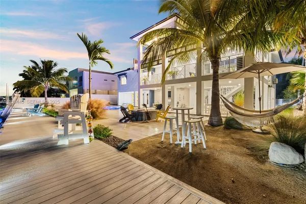 $4,300,000 | 16745 Tamarind Road, Sugarloaf, FL 33042