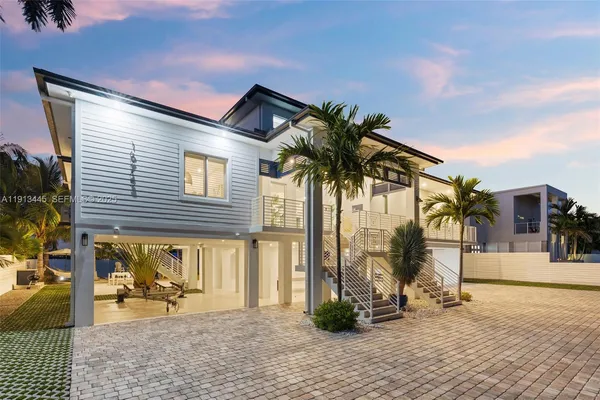 $4,300,000 | 16745 Tamarind Road, Sugarloaf, FL 33042