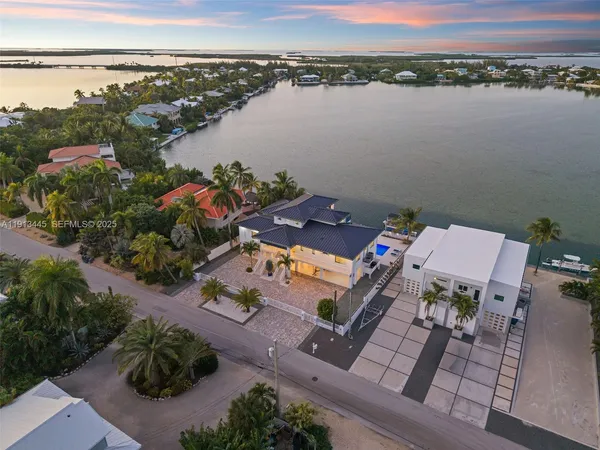 $4,300,000 | 16745 Tamarind Road, Sugarloaf, FL 33042