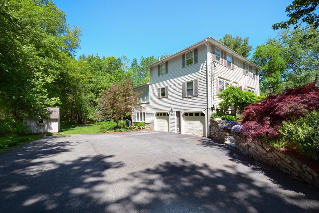 89 Adams Road Grafton, MA 01536 - Photo 5 of 23