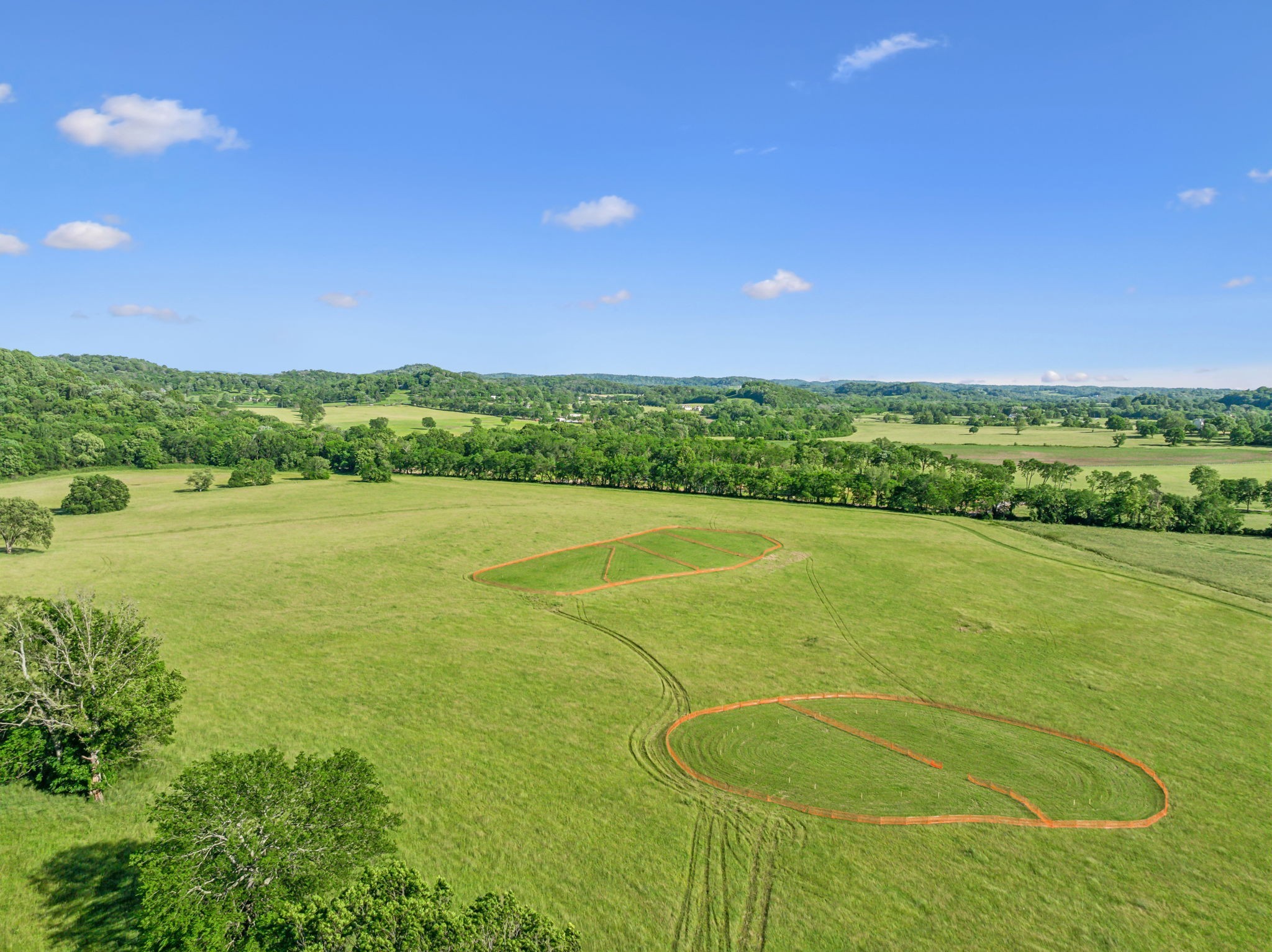 3201 Carl Road Franklin, TN 37064 - Photo 38 of 47 a view of a tennis court