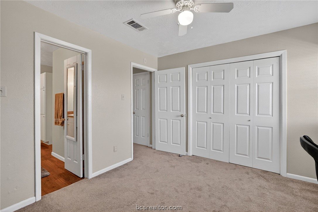 1400 Summit Street, Unit B College Station, TX 77845 - Photo 14 of 28