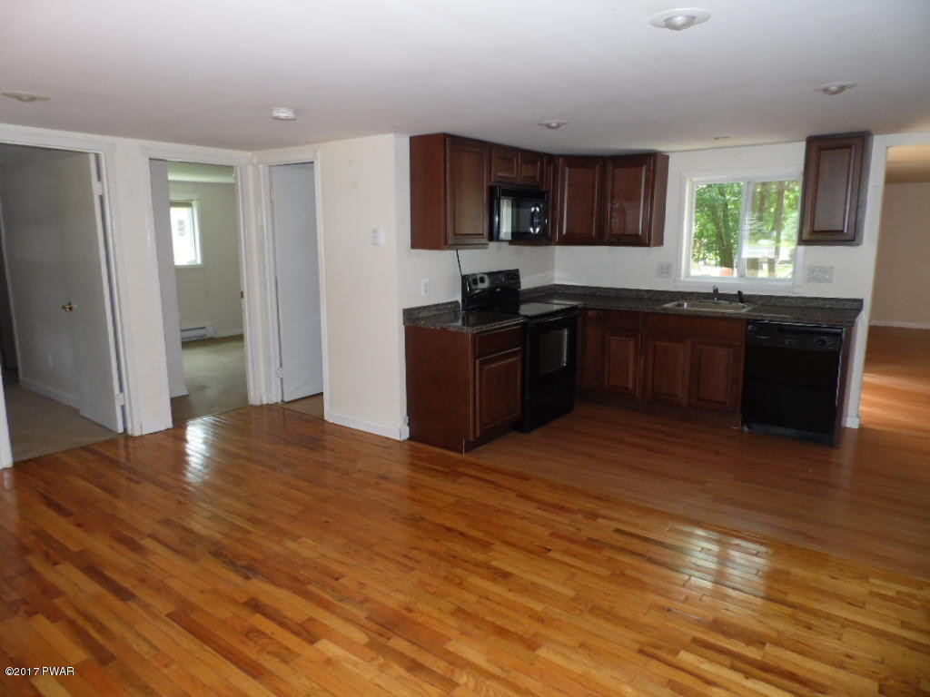 138 Heather Hill Road Dingmans Ferry, PA 18328 - Photo 3 of 21