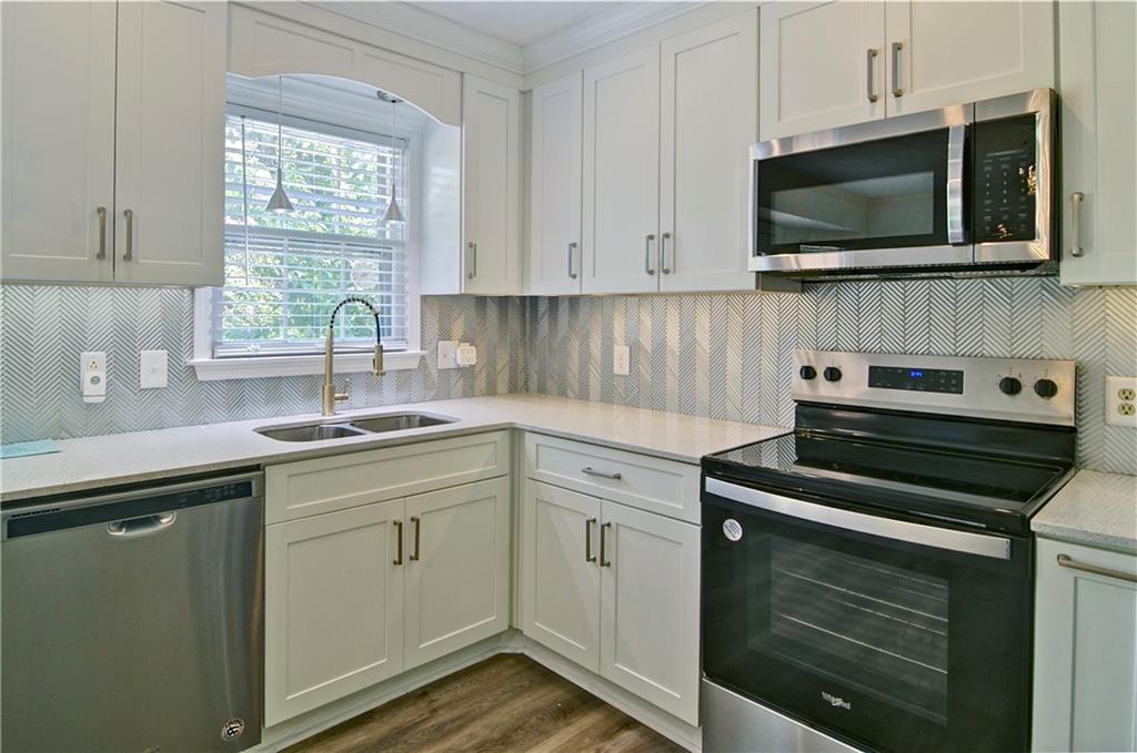 6428 Paradise Point Road Flowery Branch, GA 30542 - Photo 16 of 16 Gallery Image 16