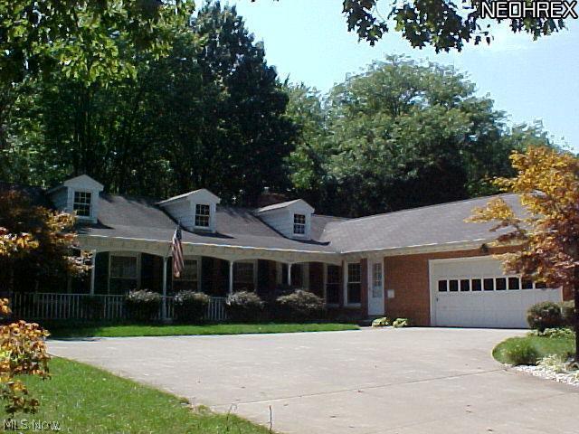 2432 Stockbridge Road Akron, OH 44313 - Photo 1 of 15 Fabulous all brick one story living in the heart of one of Akron's most prestigious areas-Fairlawn Heights!! Must see the fine detail, woodwork and TLC in this home. Built by Phil Frantz. Hardwood floors, tile in newly updated kitchen, sun porch, 4 bedrooms, 2 full and 2 half baths plus 2 fireplaces. Finshed lower level. Lovely yard with privacy, patio and room to enjoy the outdoors without much yard work. 1st floor laundry and pantry area, spacious attached 2 car garage with side entry. Great opport