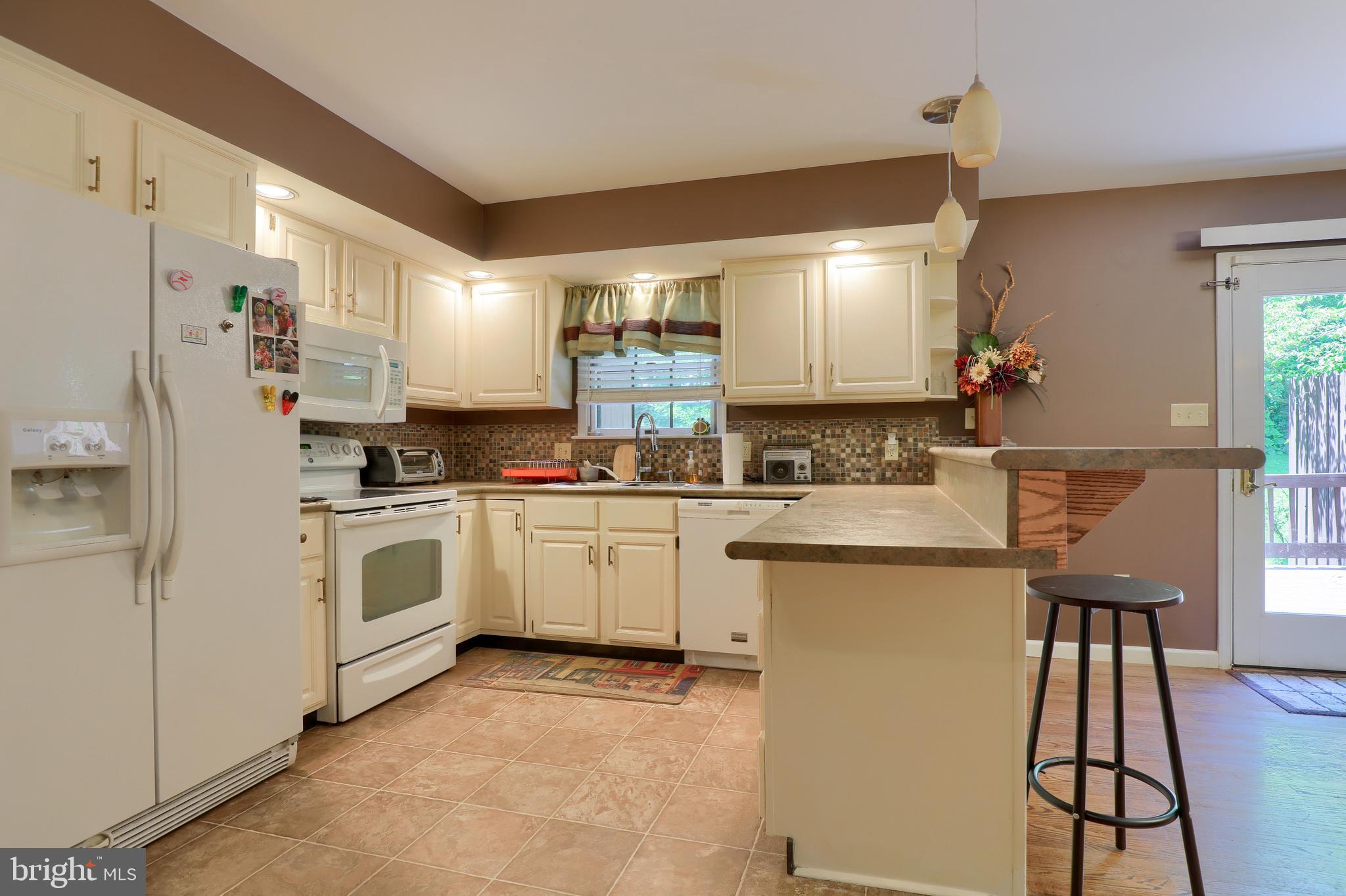 1831 Spring Ridge Lane Lancaster, PA 17603 - Photo 12 of 36 Gallery Image 12