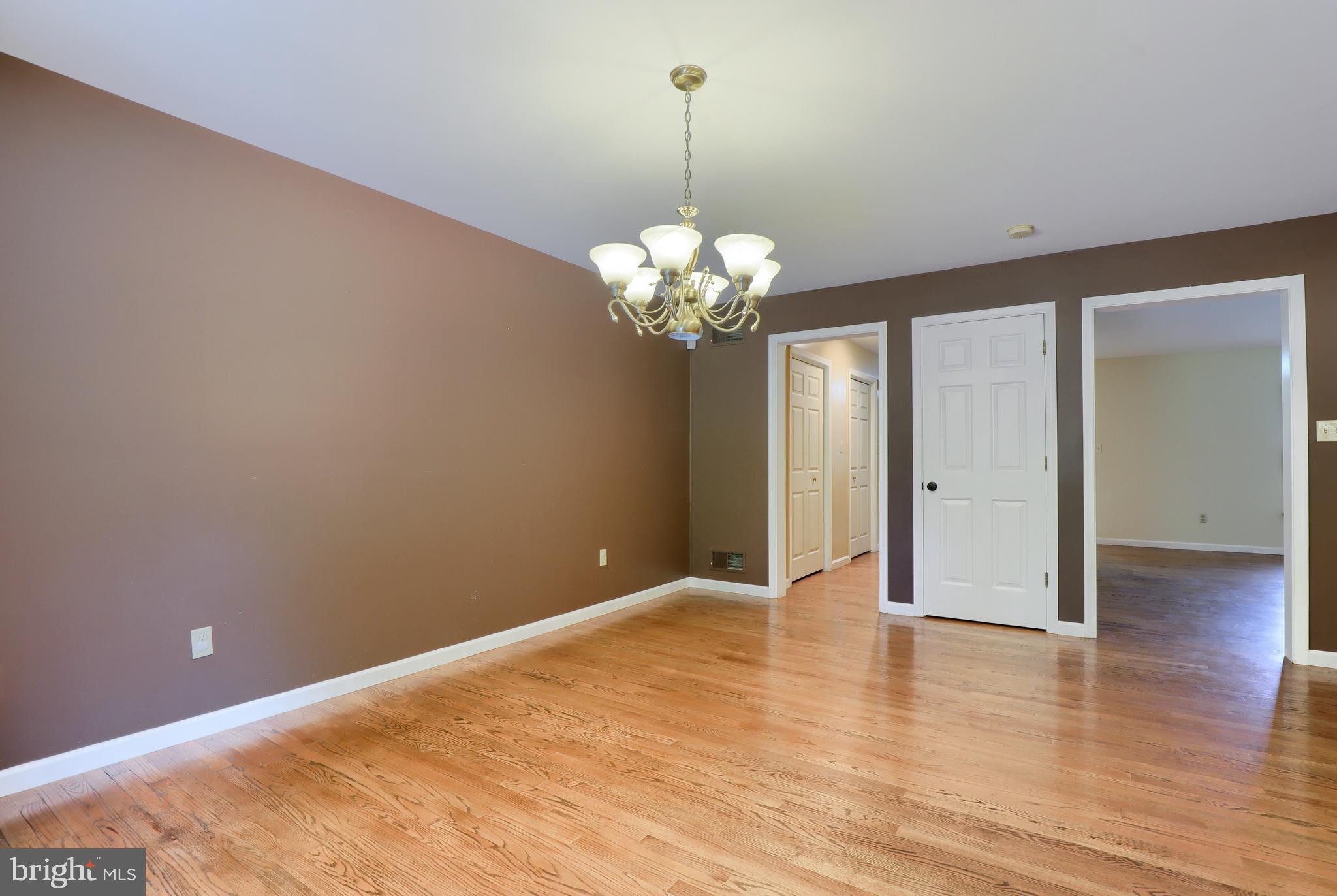 1831 Spring Ridge Lane Lancaster, PA 17603 - Photo 17 of 36 Gallery Image 17