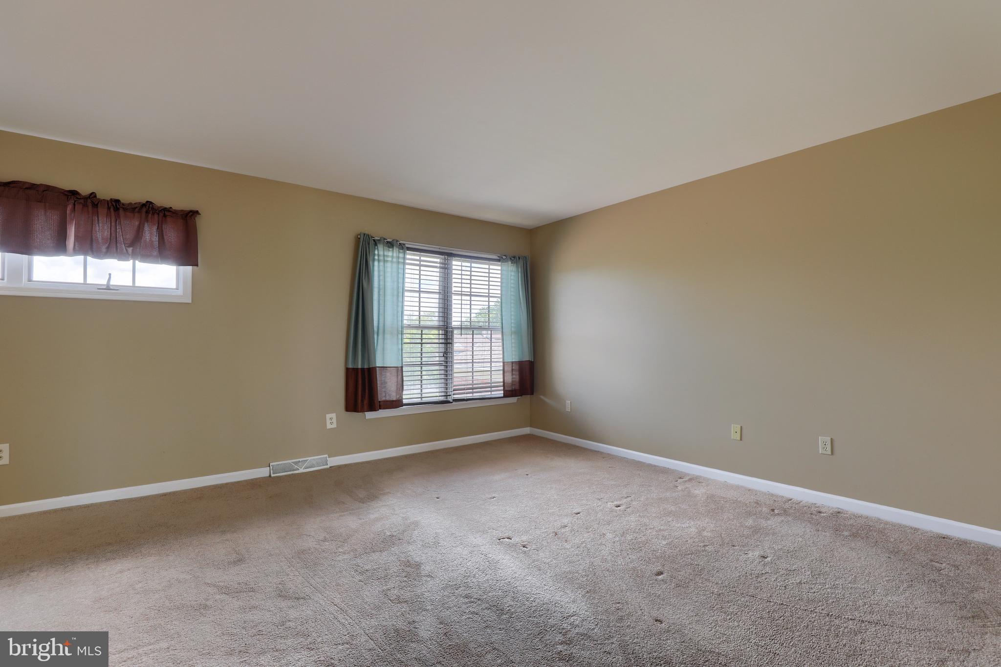 1831 Spring Ridge Lane Lancaster, PA 17603 - Photo 20 of 36 Gallery Image 20