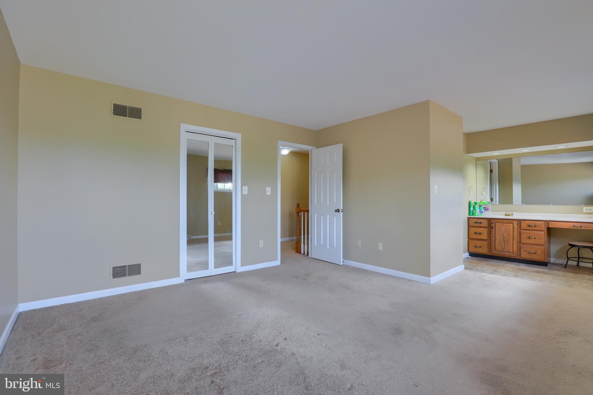 1831 Spring Ridge Lane Lancaster, PA 17603 - Photo 21 of 36 Gallery Image 21