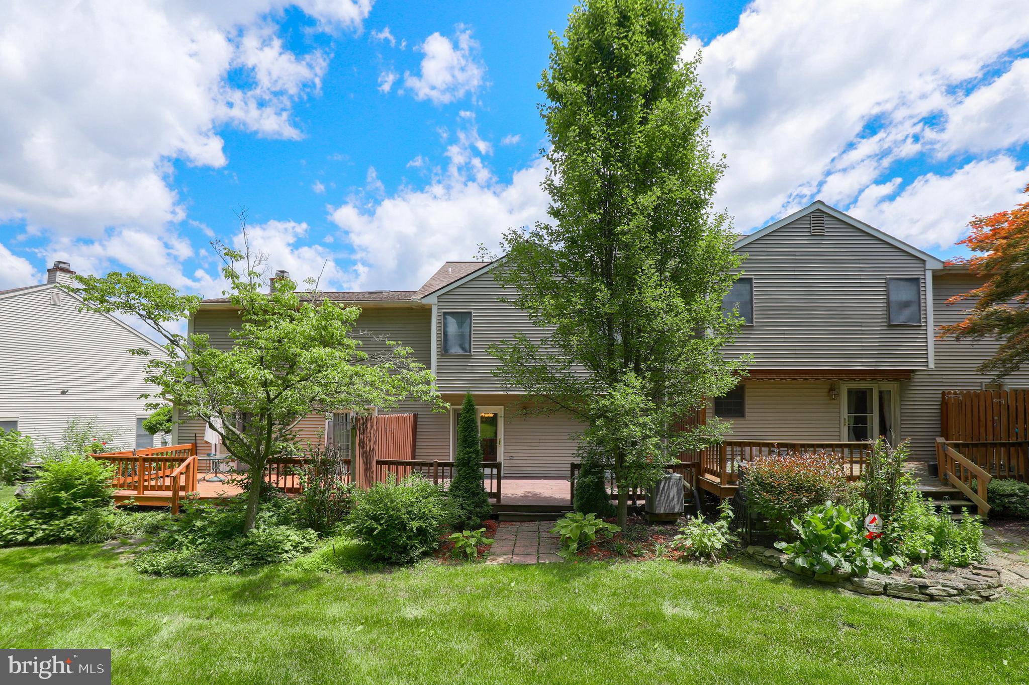 1831 Spring Ridge Lane Lancaster, PA 17603 - Photo 33 of 36 Gallery Image 33