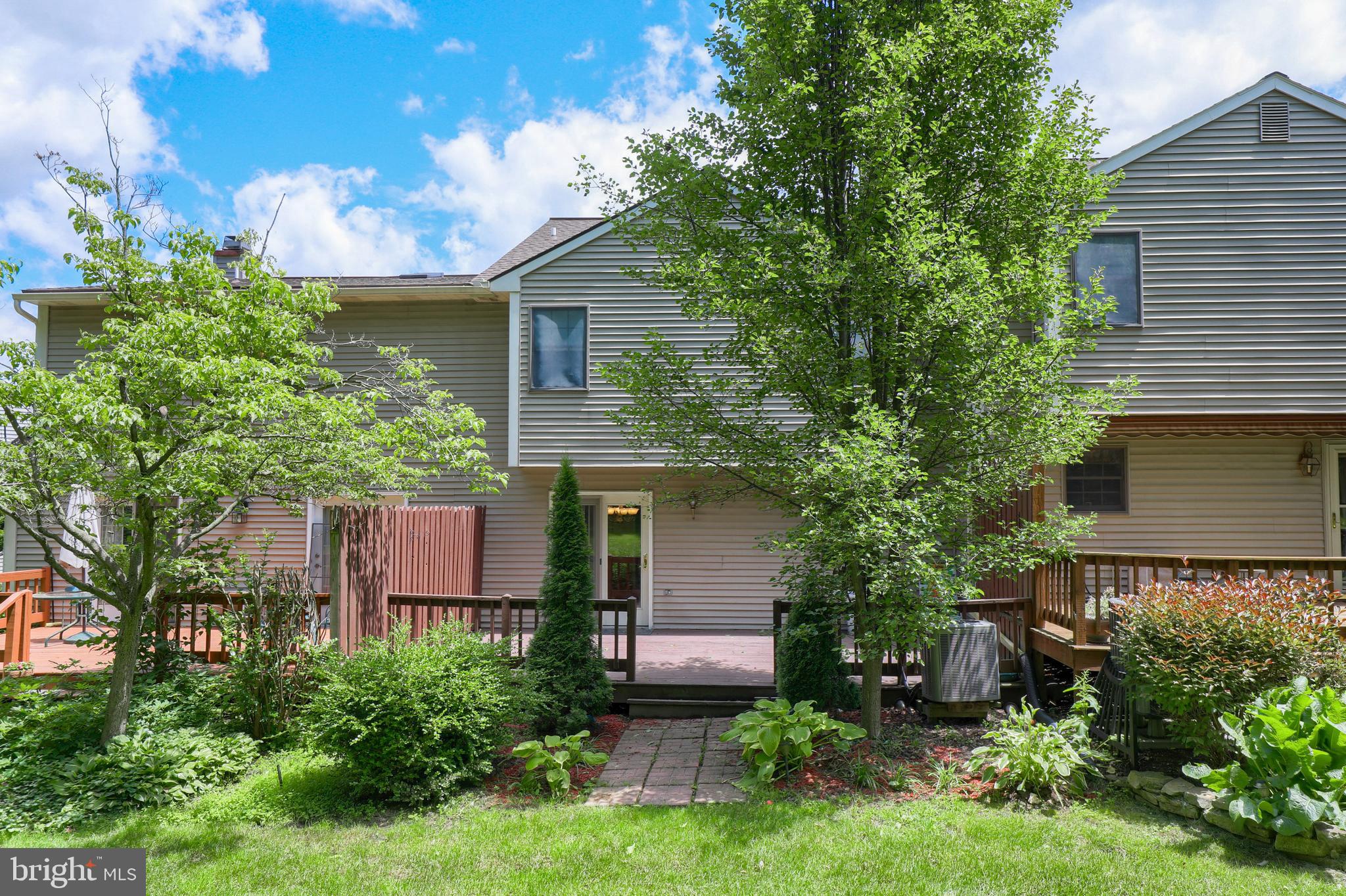 1831 Spring Ridge Lane Lancaster, PA 17603 - Photo 35 of 36 Gallery Image 35