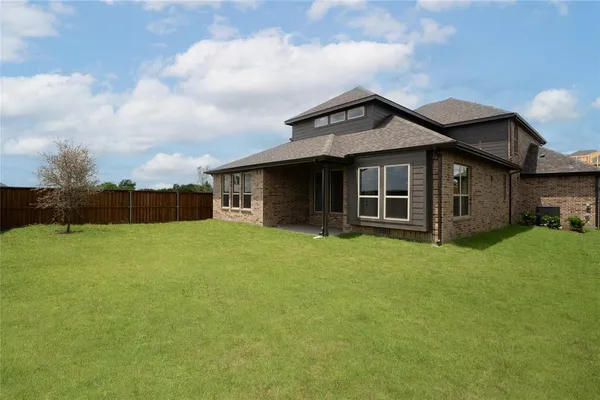 $589,900 | 2516 Broadstone Drive, Celina, TX 75009