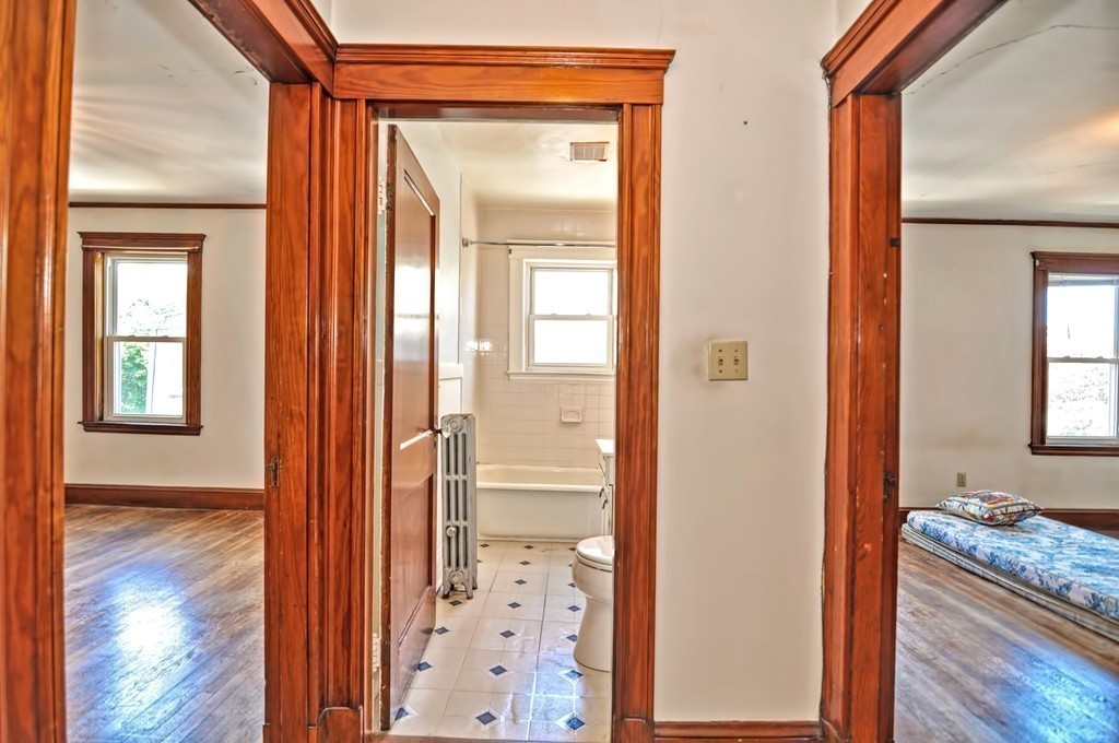 70 Governor Winthrop Road Somerville, MA 02145 - Photo 22 of 29 Gallery Image 22