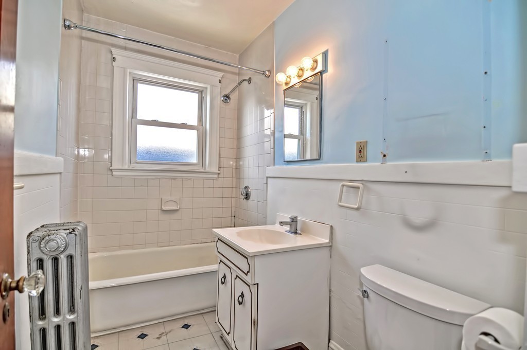 70 Governor Winthrop Road Somerville, MA 02145 - Photo 23 of 29 Gallery Image 23