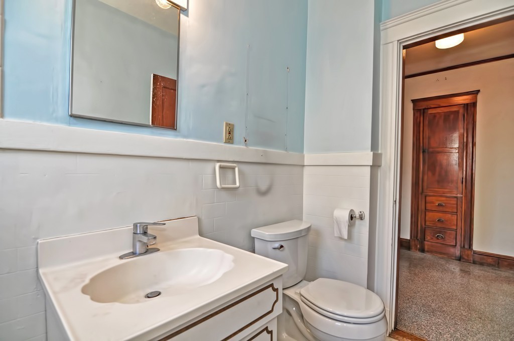 70 Governor Winthrop Road Somerville, MA 02145 - Photo 24 of 29 Gallery Image 24